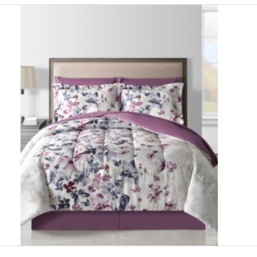 Fairfield Square Collection Monica 8 Pc. Comforter Sets, Purple NWT